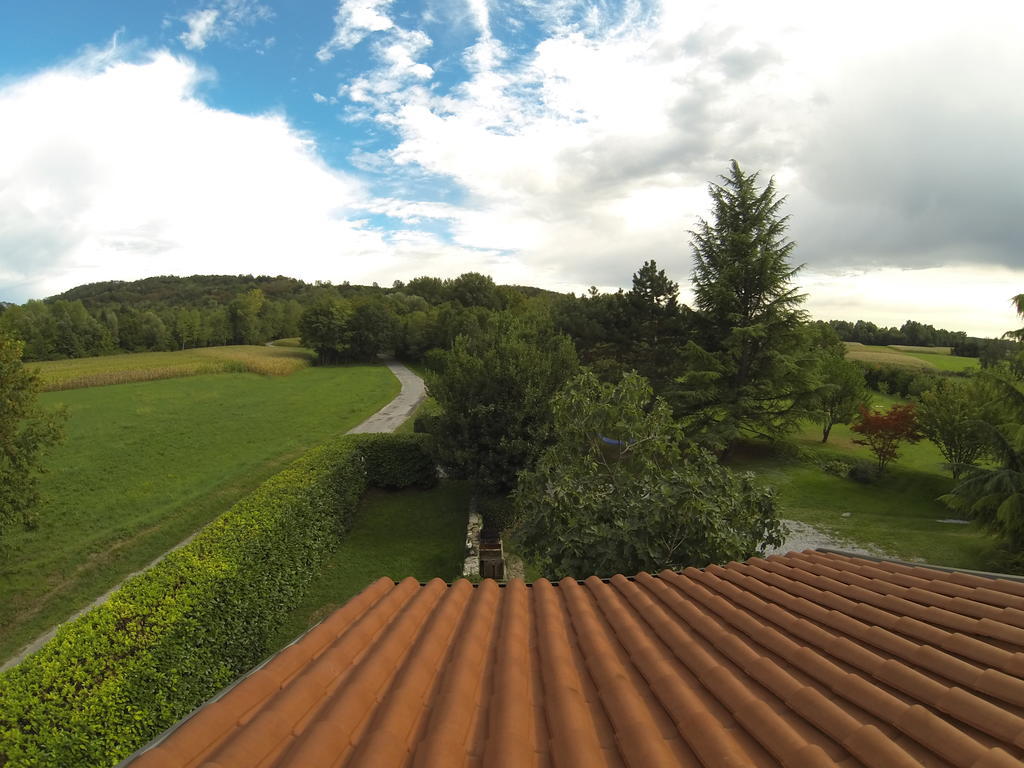 Al Campo Di Sotto Bed & Breakfast Buia Exterior foto